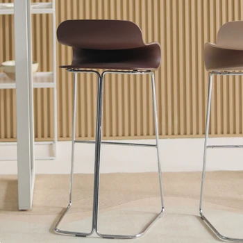 Металлический кухонный барный стул Современная Европейская косметика Барные стулья для приема гостей Офисные минималистичные Домашние Табуреты для оформления интерьера бара